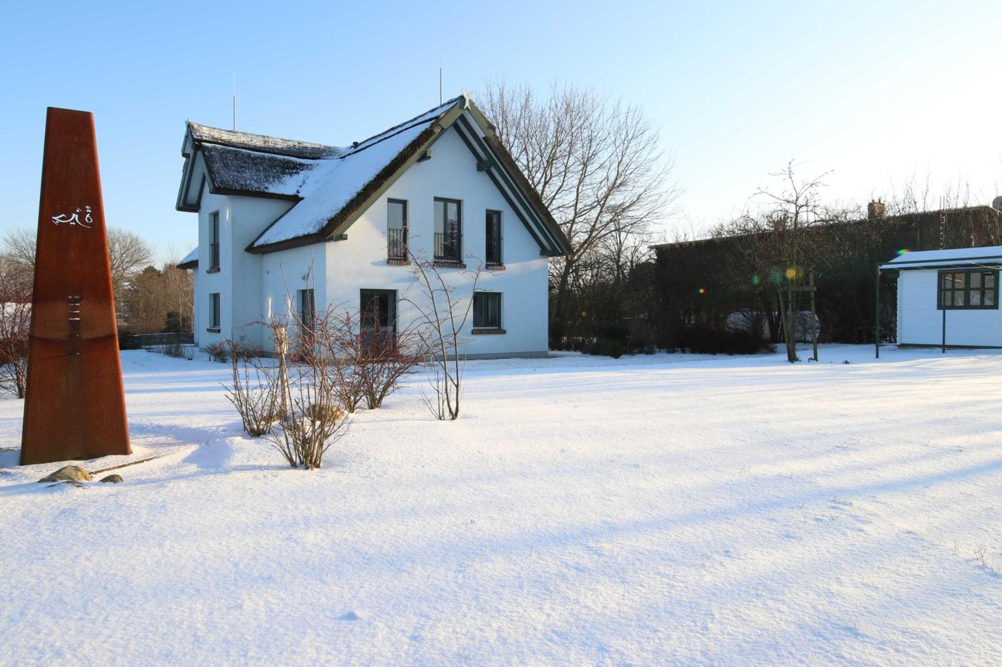 Reetdachhaus Im Fischerdorf Freest Exterior photo